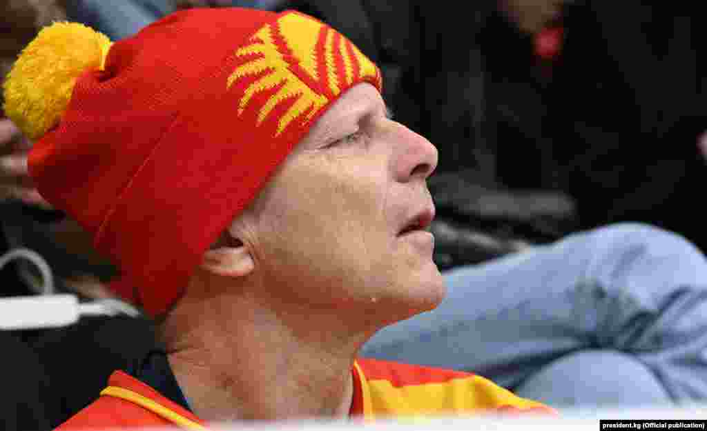 Мелдеште Кыргызстандын курамасы каршылаштарынын дарбазасына 64 шайба киргизип, эки шайба өткөрдү.