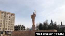 Ба гуфтаи мақомот, ДОИШ дар шаҳри Ваҳдат барои ҳамлаи террористӣ омодагӣ дида буд.