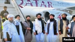 Дохадагы сүйлөшүүгө келген "Талибандын" делегациясы. 