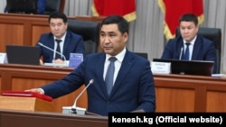 Данияр Амангелдиев. Экономика жана коммерция министри