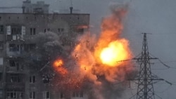 Explozii repetate s-au auzit în noaptea de sâmbătă spre duminică în mai multe orașe din Ucraina