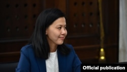 Атыр Абдрахматова.