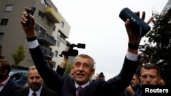 Мільярдэр Андрэй Бабіш задаволены вынікамі выбараў