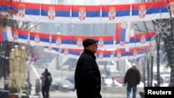 Српски знамиња во Северна Митровица