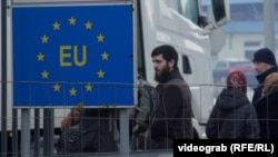 Группа чеченцев ожидает пересечения границы с Хорватией / Иллюстративное фото