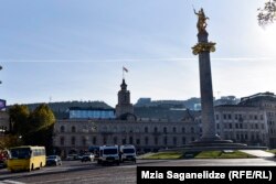 თავისუფლების (ყოფილი ლენინის) მოედანი ასე გამოიყურება 2006 წლის 23 ნოემბერიდან