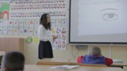 Misioni i Urmës për t’i mësuar gjuhën komunitetit të saj 
