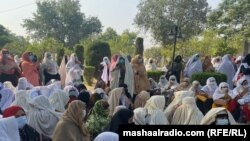 ښځينه روغتیايي کارکوونکو په بیا بیا د خپلو ستونزو د هواري لپاره احتجاجونه کړي دي ـ پخوانی انځور