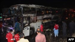 د اکتوبر پر ۱۲مه په سیند کې د مساپرو بس کې د اور لګېدو پېښه کې یوشمېر کسانو ته مرګژوبله اوښتې وه. 