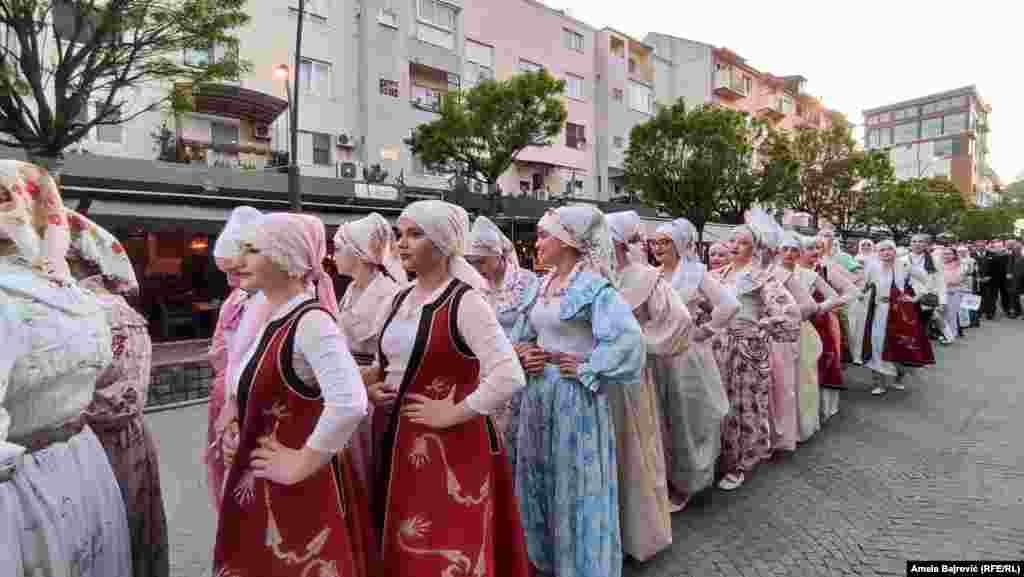 Osim ovog, nacionalni praznici Bošnjaka su i 11. jul Dan sećanja na žrtve genocida u Srebrenici i 20. novembar Dan Sandžaka.