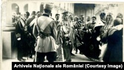 Coroana Reginei Maria a fost creată după propriile sale planuri din aur.