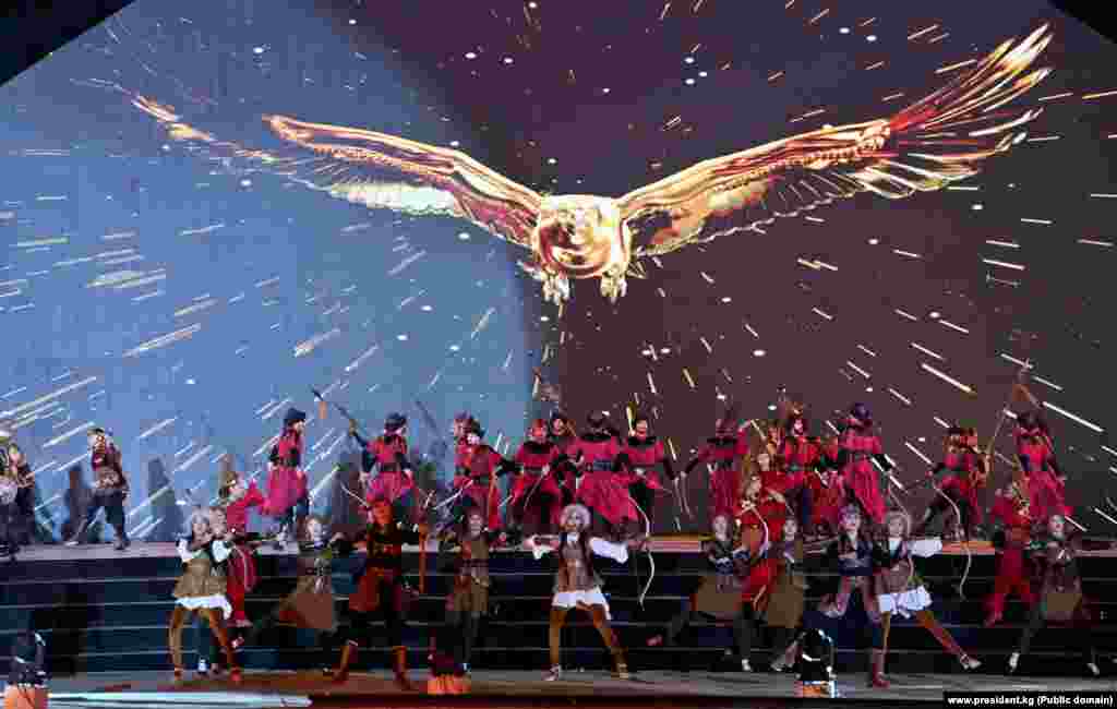 Көчмөндөр "Төртүнчү Дүйнөлүк көчмөндөр оюндары&rdquo; деп аталган стадиондо өттү.&nbsp;