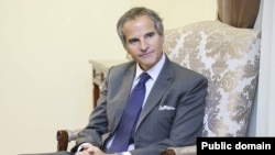 Armenia - The head of the IAEA, Rafael Grossi, meets Foreign Minister Ararat Mirzoyan, Yerevan, October 4, 2022.