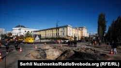 Наслідки російського ракетного обстрілу 10 жовтня, Київ, перехрестя бульвару Шевченка та Володимирської