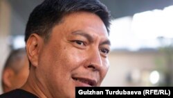 Болот Темиров.