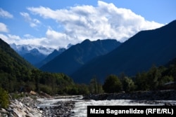 გადმოსასვლელი კოდორის ხეობიდან