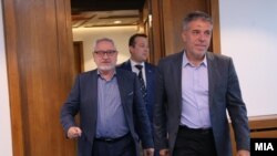 Ангел Димитров и Драги Георгиев од комисијата за историски прашања меѓу Бугарија и Северна Македонија