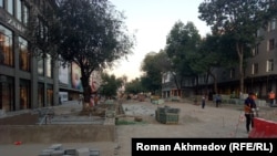 Алматинский арбат во время реконструкции. 20 августа 2017 года.