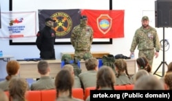 Встреча воспитанников детского центра «Артек» с участникам полномасштабного вторжения России в Украину, весна 2024 года