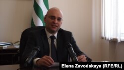 Аслан Басария уверен, если граждане Абхазии не изменят свое отношение к оплате электричества, то республика потеряет свою энергосистему