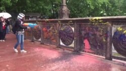 Боја за МРТВ и за мостот Слобода