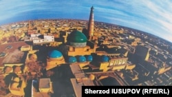 Ичан-Калаа корук музейинин сүрөтү. 