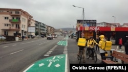 Muncitorii străini care lucrează în livrări sunt în orașele mari precum București, Cluj - Napoca, Iași.