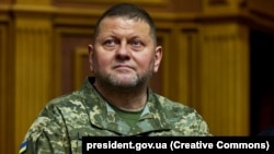 უკრაინის შეიარაღებული ძალების მთავარსარდალი, გენერალი ვალერი ზალუჟნი. 