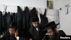 Pjesëtarë të grupit Lev Tahor në Guatemalë. Fotografi nga arkivi. 
