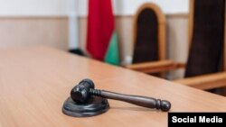 Беларус сотунда тартылган сүрөт. Иллюстрация үчүн колдонулду. 