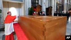 რომის პაპის ფრანცისკეს დაკრძალვა