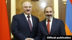 Александр Лукашенко менен Никол Пашинян. 