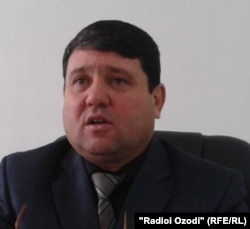 Мирзо Исмоилов, сардори шабакаҳои барқии минтақаи Кӯлоб.