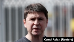 Михаил Подоляк.