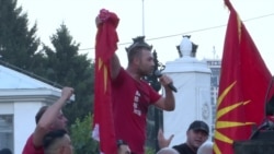 Една седмица протести против францускиот предлог
