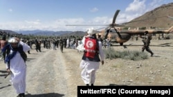 روند کمک رسانی به مناطق زلزله زده نیز ادامه دارد. 