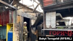 Рынок «Дордой» после пожара. 5 июля 2022 года. 