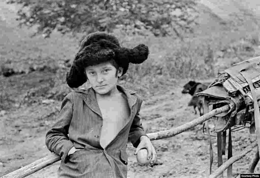 Фотографан Нохчийчуьра гергарлонаш дIадуьйладелира кху кIантана тIера