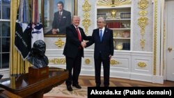 ABŞ prezidenti Donald Tramp Ağ evdə Qazaxıstan prezidenti Kasım-Jomart Tokayevlə görüşüb.