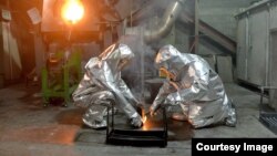 Работники предприятия «Кумтор». Архивное фото. 