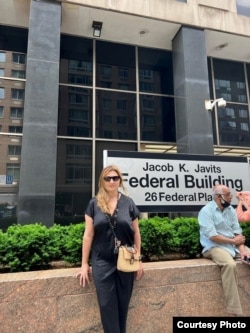 ბელა მაღლაფერიძე, პარალეგალი.