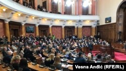 Seanca e posaçme e Kuvendit të Serbisë. 2 shkurt 2022.