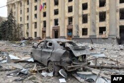 დაბომბილი ადმინისტრაციული შენობა ხარკოვში