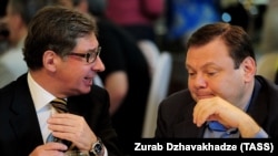 Петр Авен (слева) и Михаил Фридман