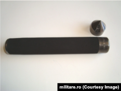 Capul pentru geamuri a fost montat pe bastonul telescopic