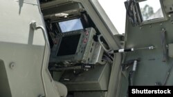 Ulësja e gjuajtësit në sistemin HIMARS.