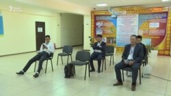 Фотоотчет и «следящий за провокаторами» наблюдатель. Нарушения на референдуме  