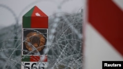 Мяжа Беларусі і Польшчы. Архіўнае фота