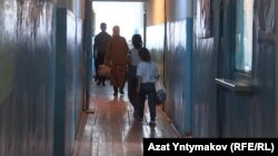Чүйдүн Байтик айылындагы лицейдин жатаканасы.