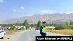 Кыргыз-тажик чек арасындагы айылдардын бири. 